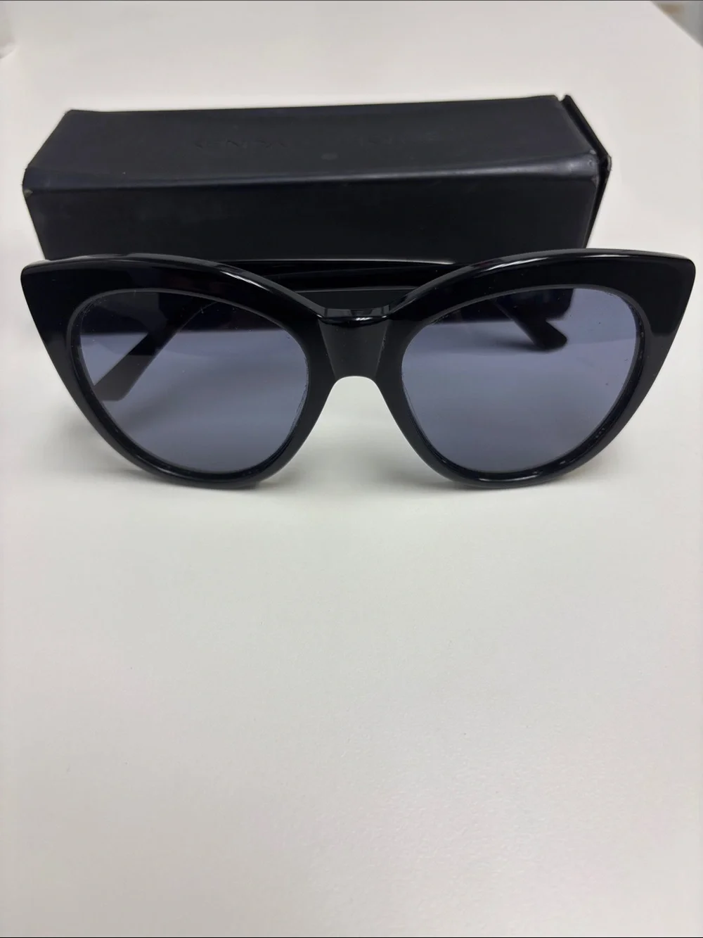 Kendall & Kylie Kaia Thick Black Cat-Eye Retro Sunglasses